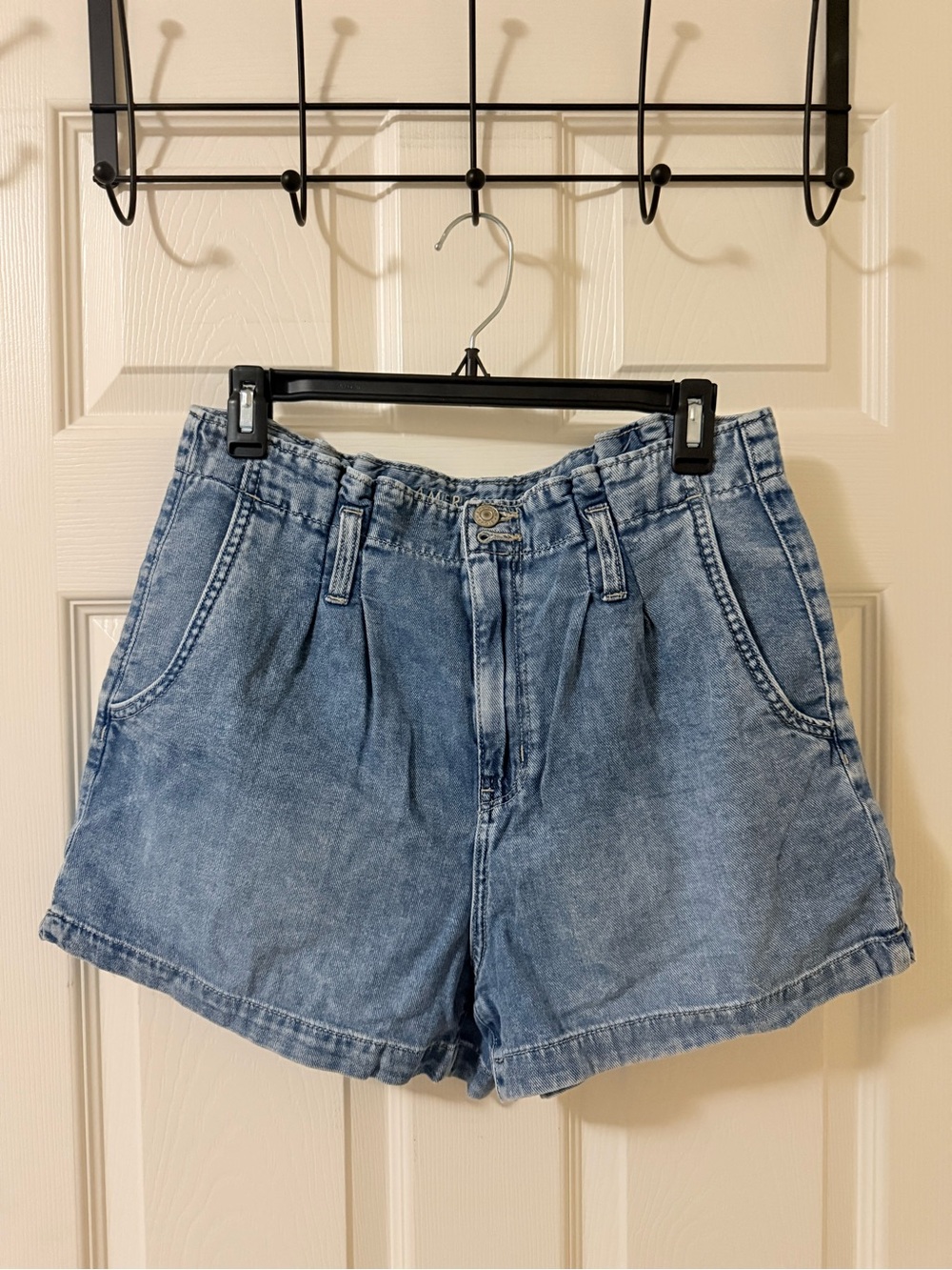 American Eagle Outfitters Washed Blue Denim Pleated Shorts